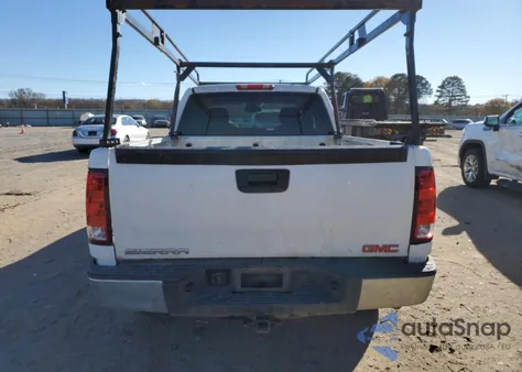 2008 GMC Sierra C1500 z USA, uszkodzony, nr VIN 1GTEC19C48Z246282